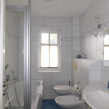 Haus Achtern Strom * Ahrenshoop